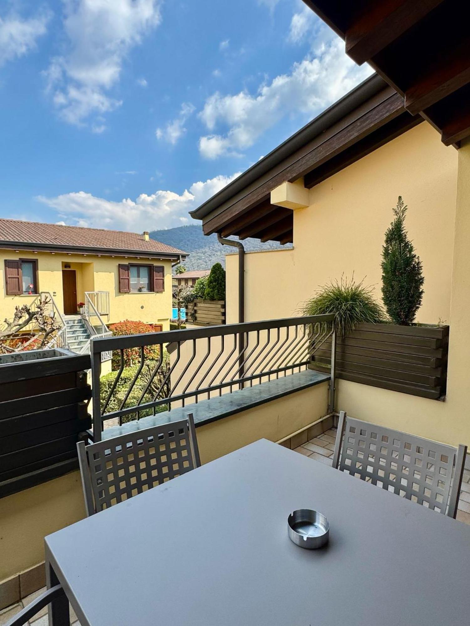 Hotel Ulivi Паратико Экстерьер фото